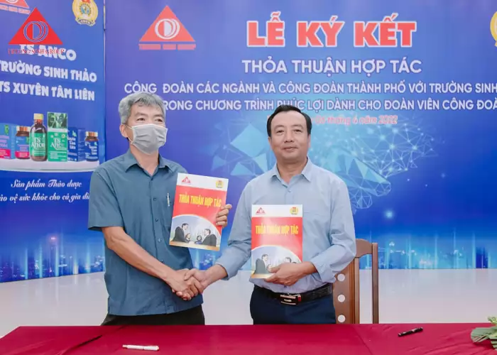 Lễ ký thỏa thuận hợp tác Chương trình “Phúc lợi cho đoàn viên công đoàn” giữa Trường Sinh Group và công đoàn các ngành. 