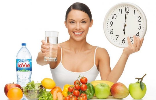 11 LỢI ÍCH VÀNG CHO CƠ THỂ KHI BẠN UỐNG ĐỦ NƯỚC 